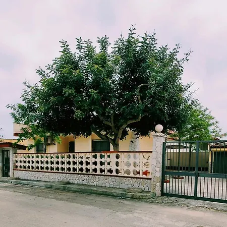 Сasa de vacaciones Villetta Emi *